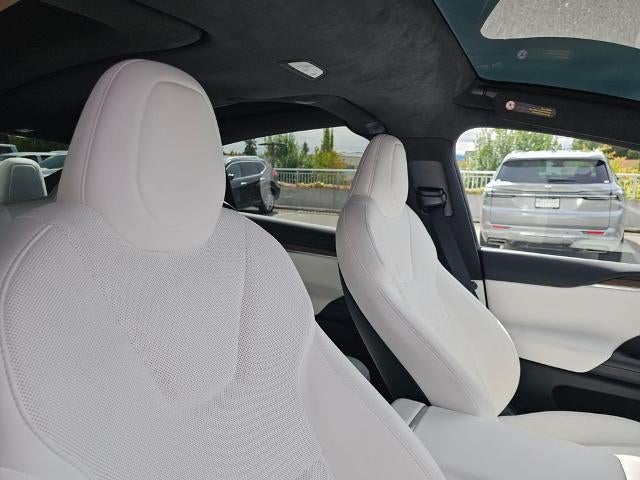 2024 Tesla Model X Base
