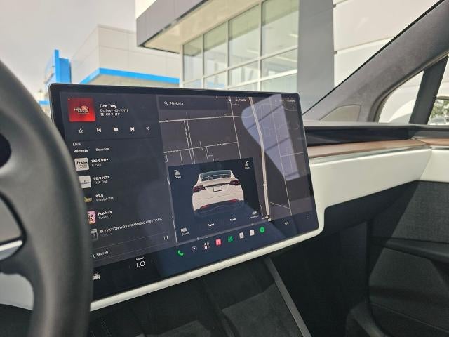 2024 Tesla Model X Base
