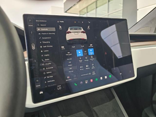 2024 Tesla Model X Base