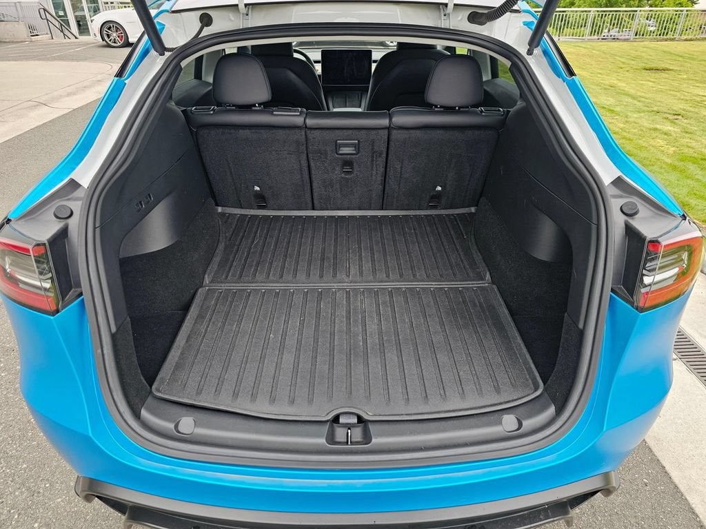 2022 Tesla Model Y Base