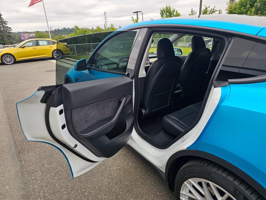 2022 Tesla Model Y Base
