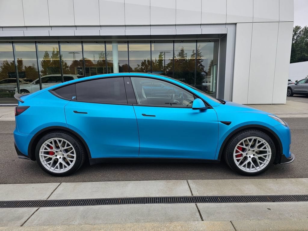 2022 Tesla Model Y Base