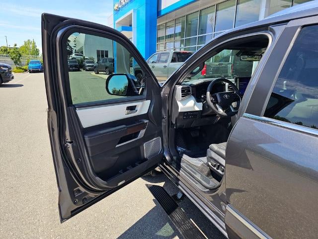 2025 Toyota Sequoia SR5