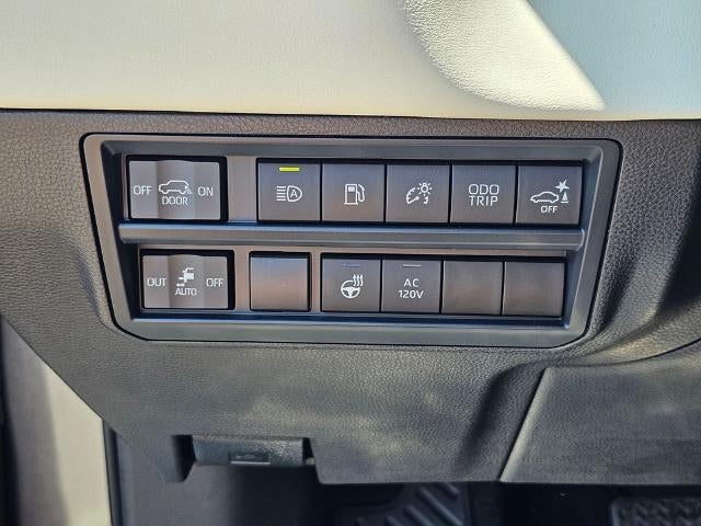 2025 Toyota Sequoia SR5