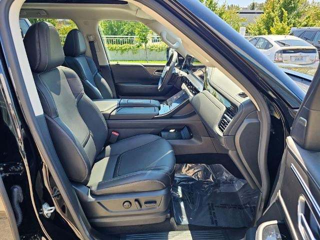 2025 INFINITI QX80 PURE