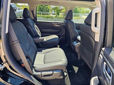 2025 INFINITI QX80 PURE