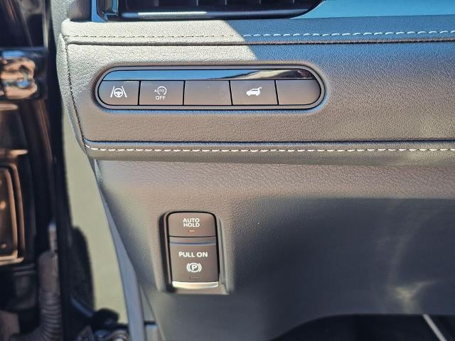 2025 INFINITI QX80 PURE