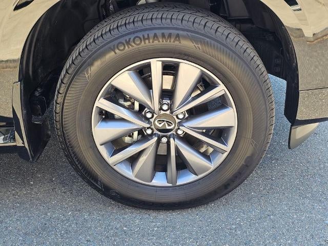 2025 INFINITI QX80 PURE