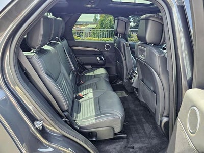 2023 Land Rover Discovery HSE R-Dynamic