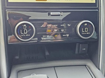 2023 Land Rover Discovery HSE R-Dynamic