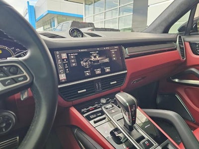 2021 Porsche Cayenne Turbo S E-Hybrid