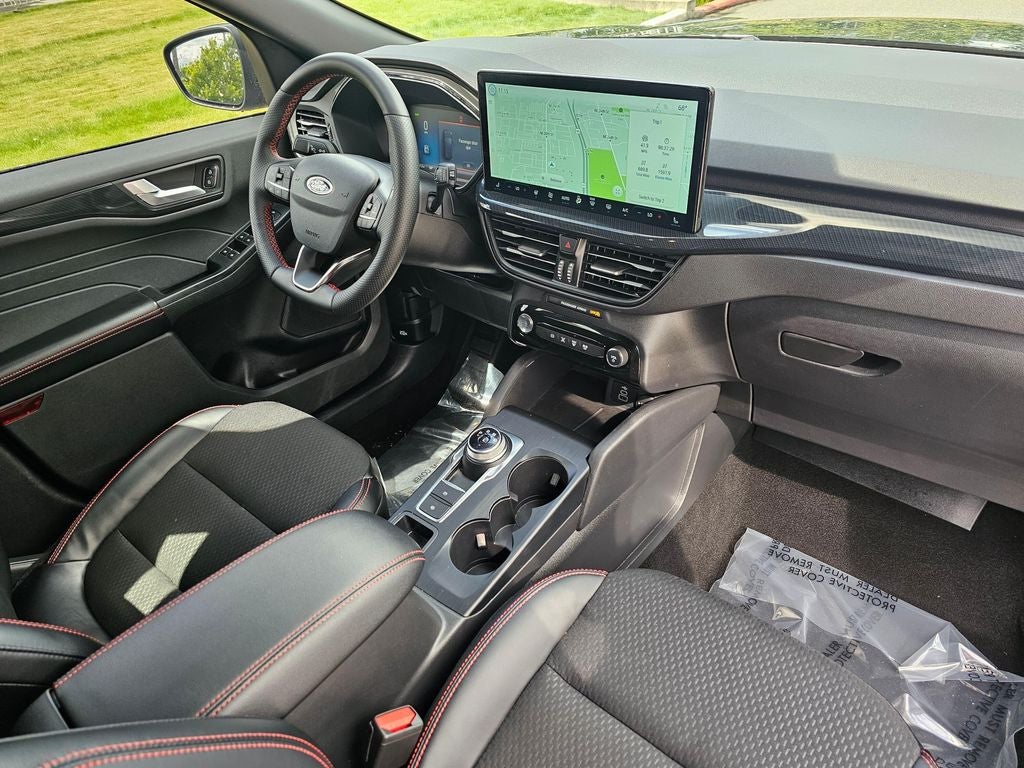 2025 Ford Escape Hybrid ST-Line Select