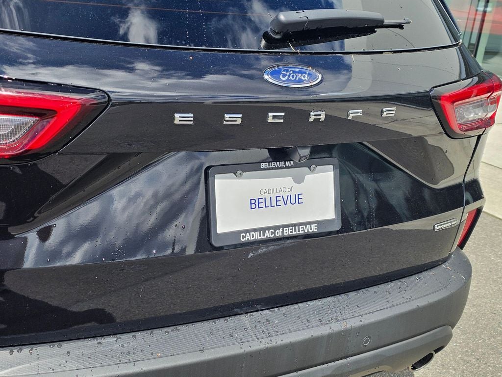 2025 Ford Escape Hybrid ST-Line Select