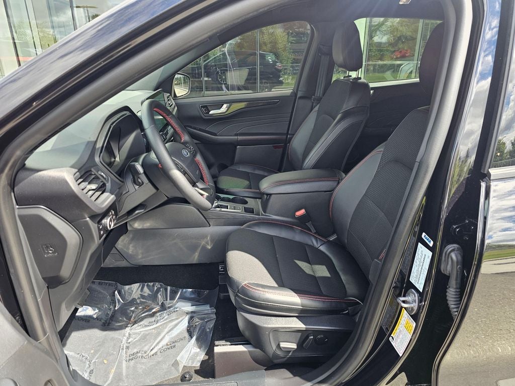 2025 Ford Escape Hybrid ST-Line Select