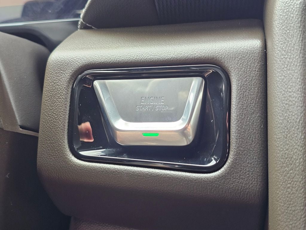 2025 GMC Yukon Elevation