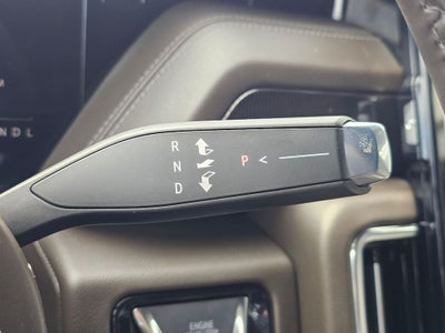 2025 GMC Yukon Elevation