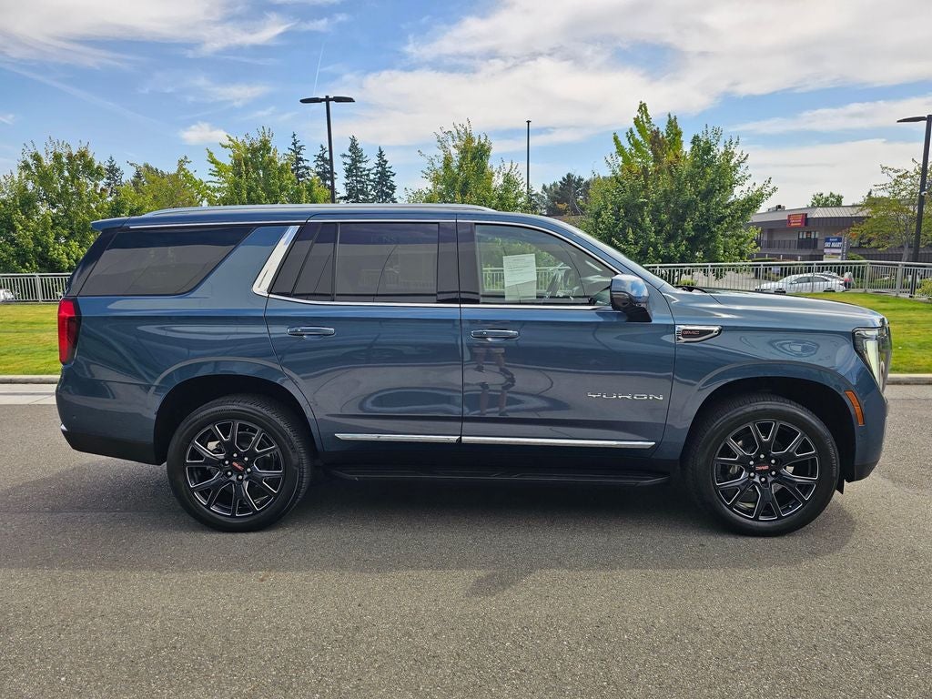 2025 GMC Yukon Elevation