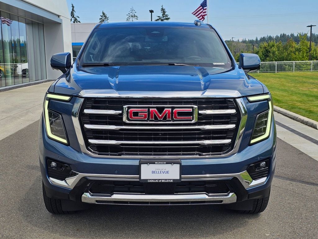 2025 GMC Yukon Elevation