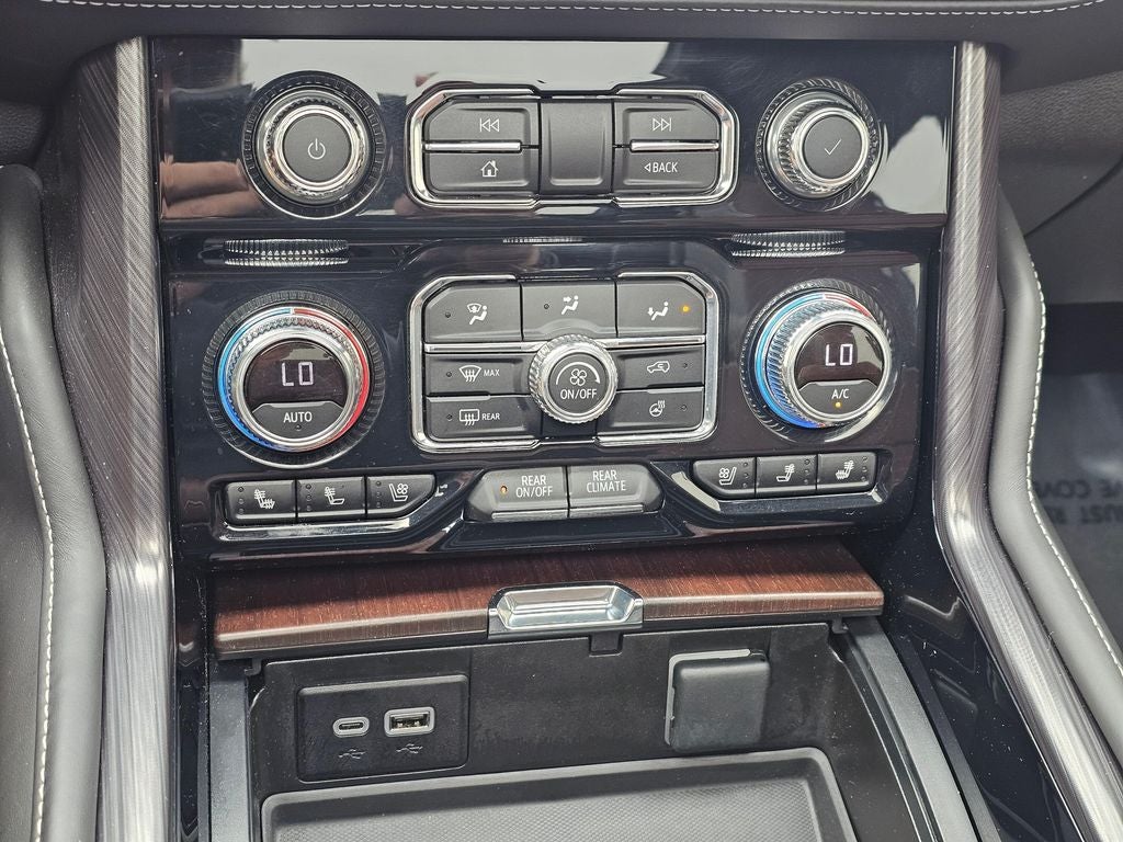 2023 GMC Yukon Denali Ultimate