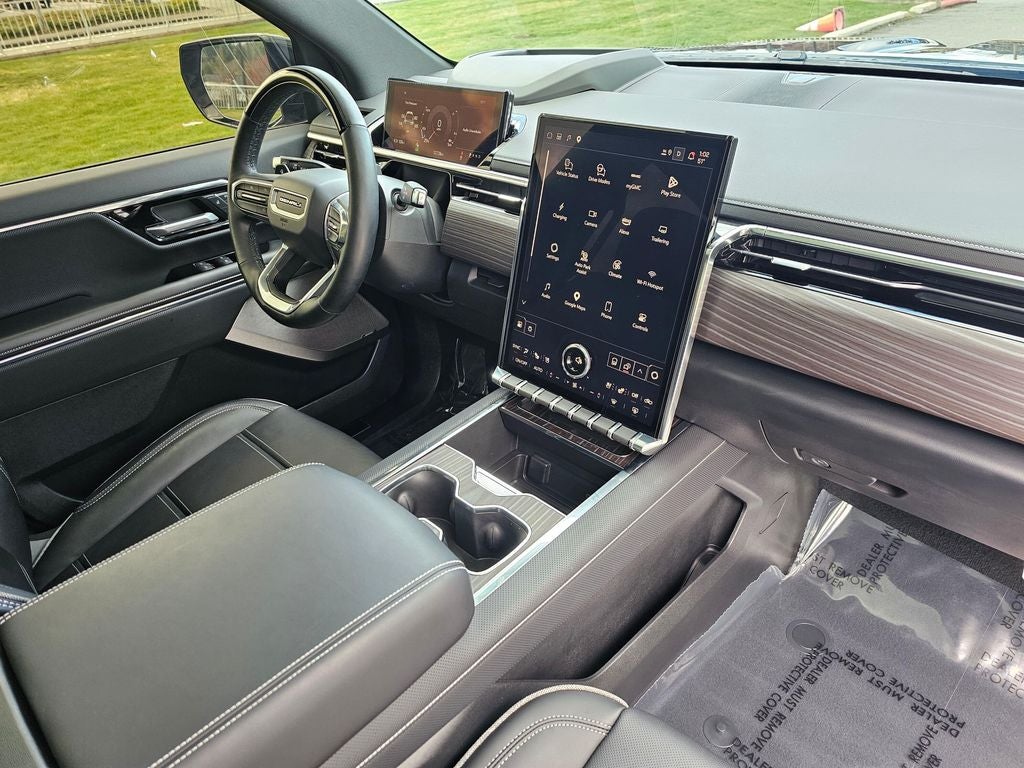 2025 GMC Sierra EV Denali