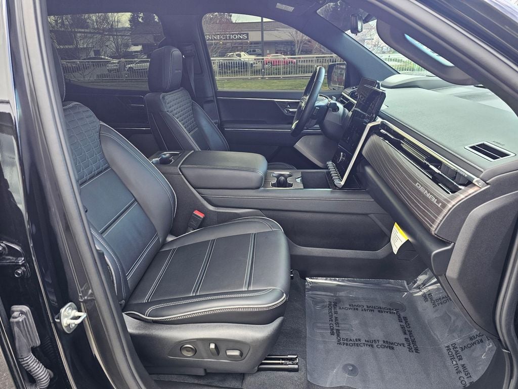 2025 GMC Sierra EV Denali
