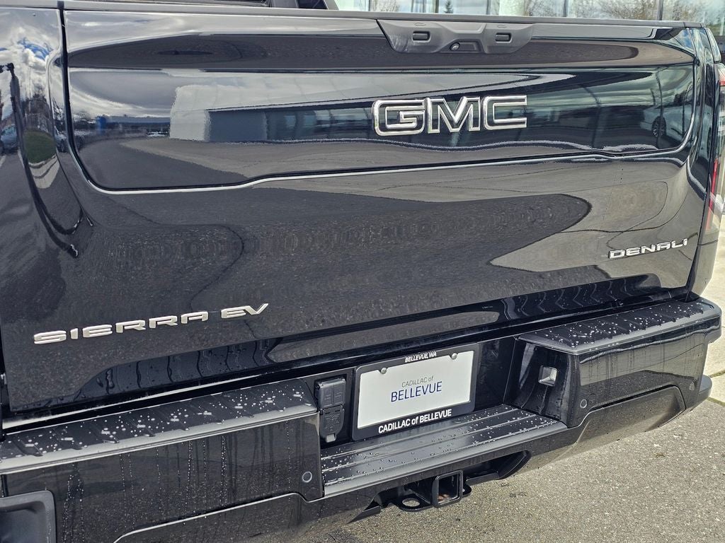 2025 GMC Sierra EV Denali