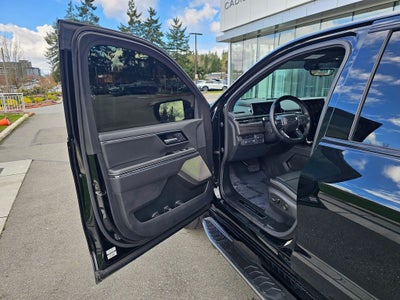 2025 GMC Sierra EV Denali