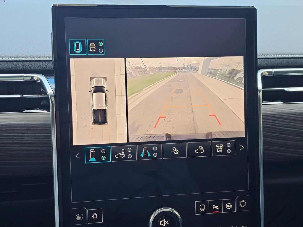 2025 GMC Sierra EV Denali