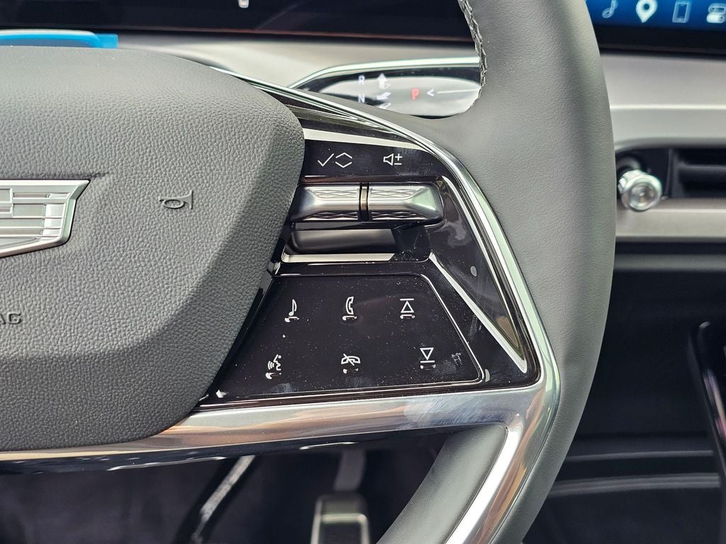 2027 Cadillac VISTIQ Luxury