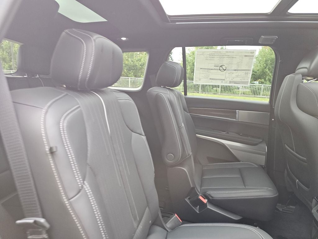 2027 Cadillac VISTIQ Luxury