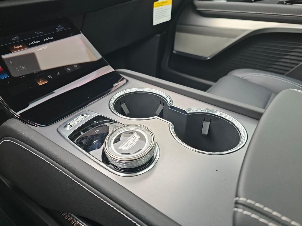 2027 Cadillac VISTIQ Luxury