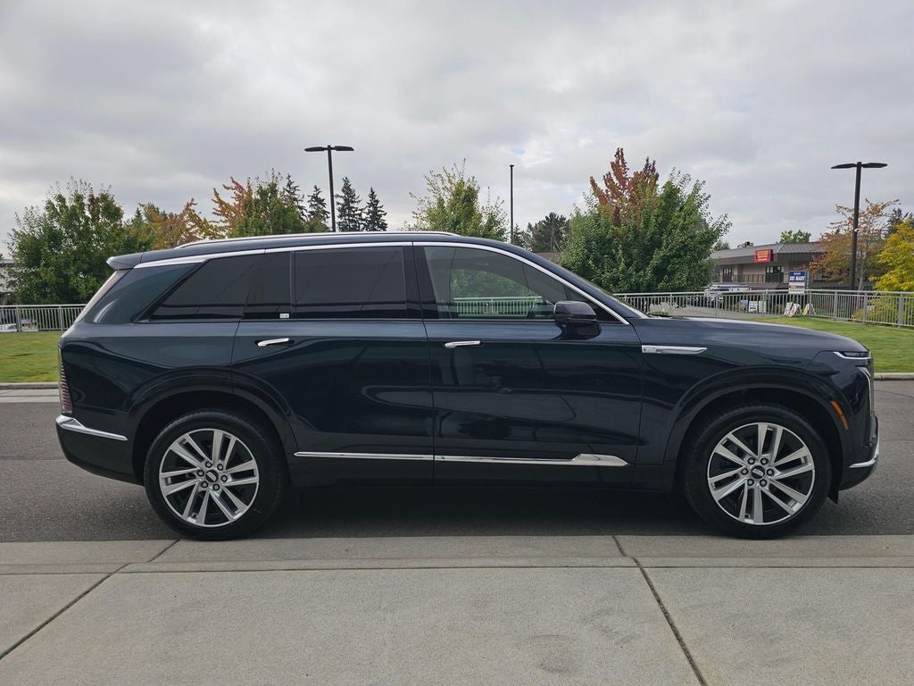 2027 Cadillac VISTIQ Luxury