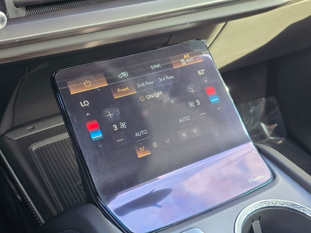 2027 Cadillac VISTIQ Luxury