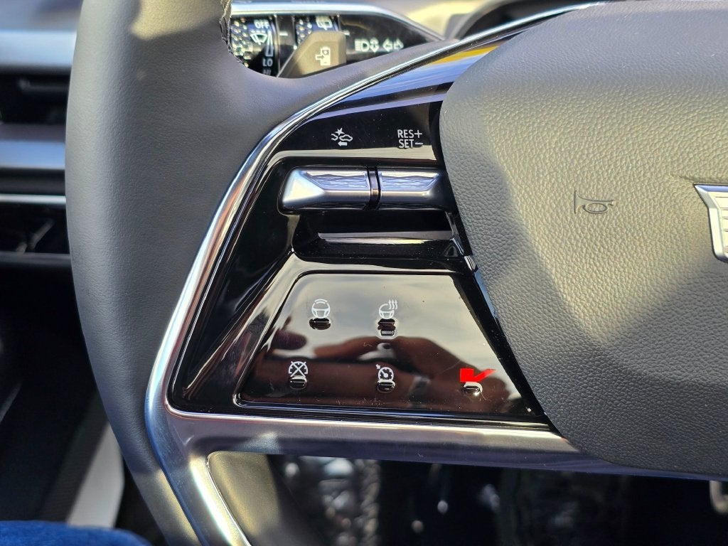 2027 Cadillac VISTIQ Luxury
