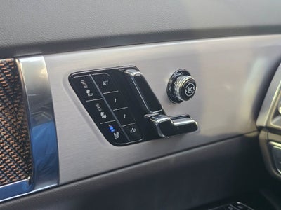 2027 Cadillac VISTIQ Luxury