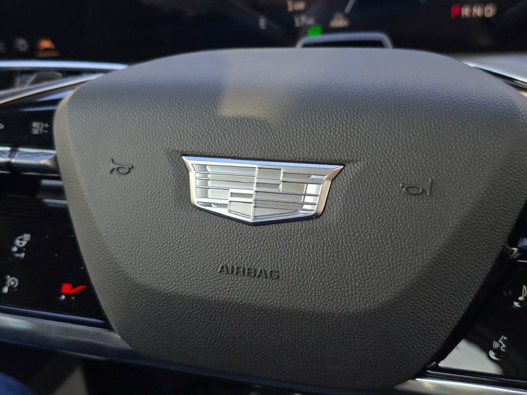2027 Cadillac VISTIQ Luxury