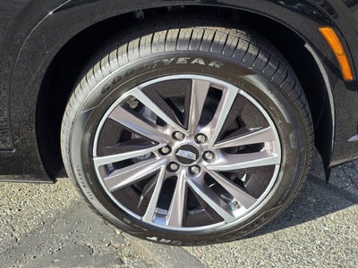 2027 Cadillac VISTIQ Luxury