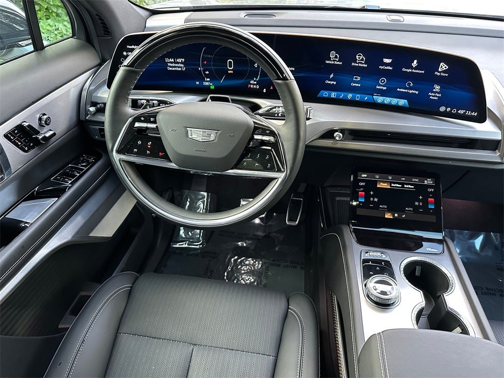 2026 Cadillac VISTIQ Luxury