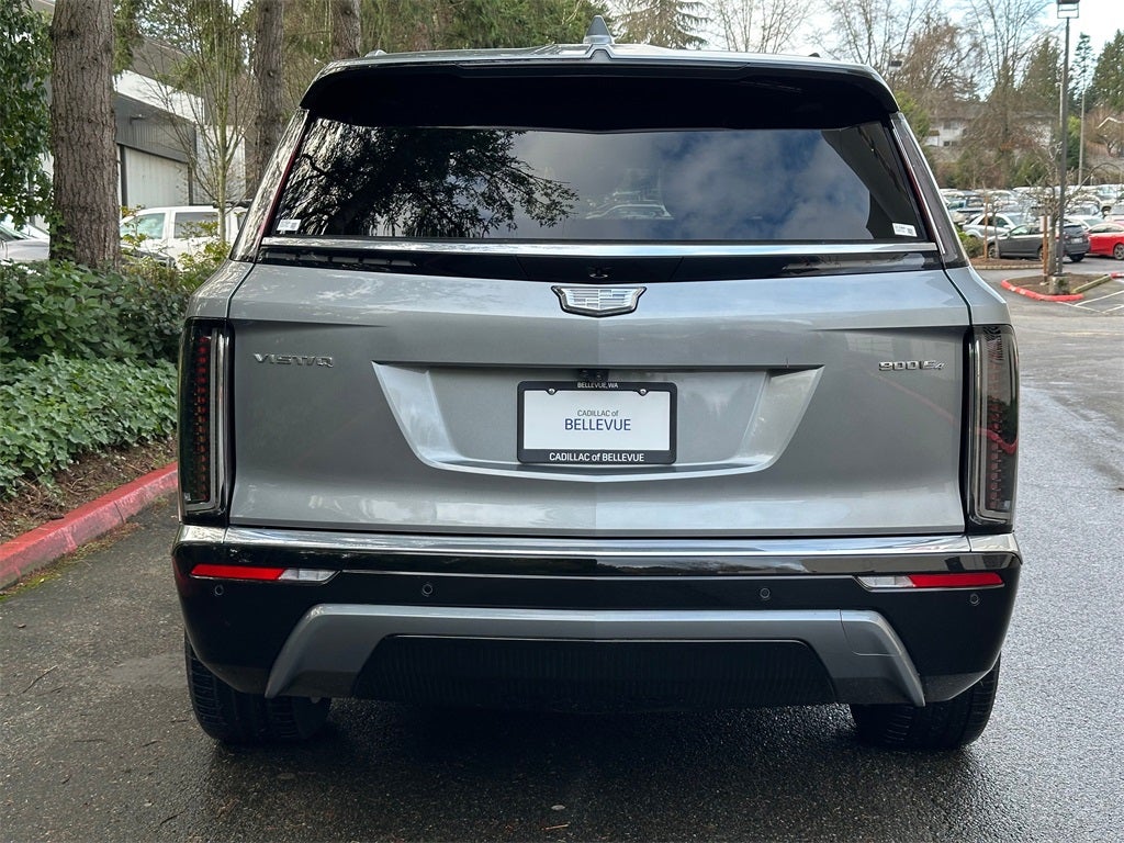 2026 Cadillac VISTIQ Luxury