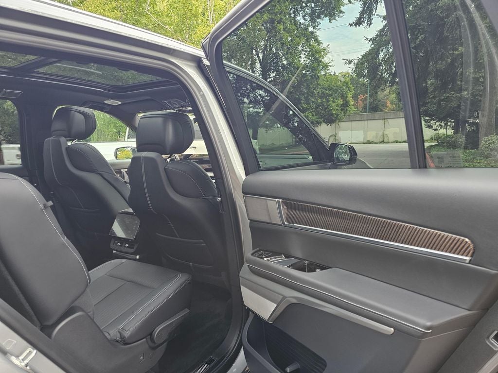 2027 Cadillac VISTIQ Luxury