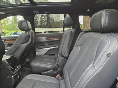 2027 Cadillac VISTIQ Luxury