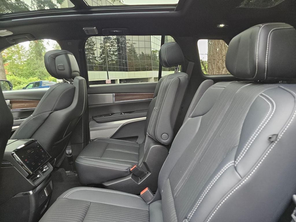 2027 Cadillac VISTIQ Luxury