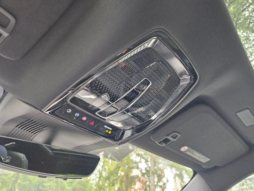 2027 Cadillac VISTIQ Luxury