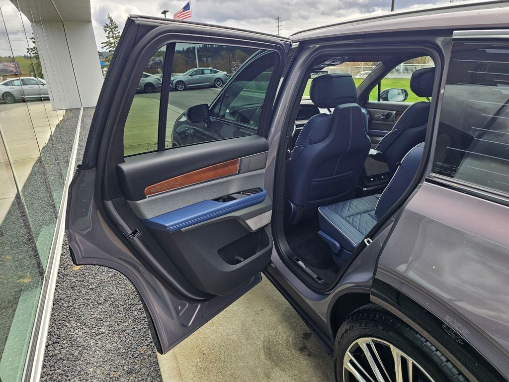 2026 Cadillac VISTIQ Premium Luxury