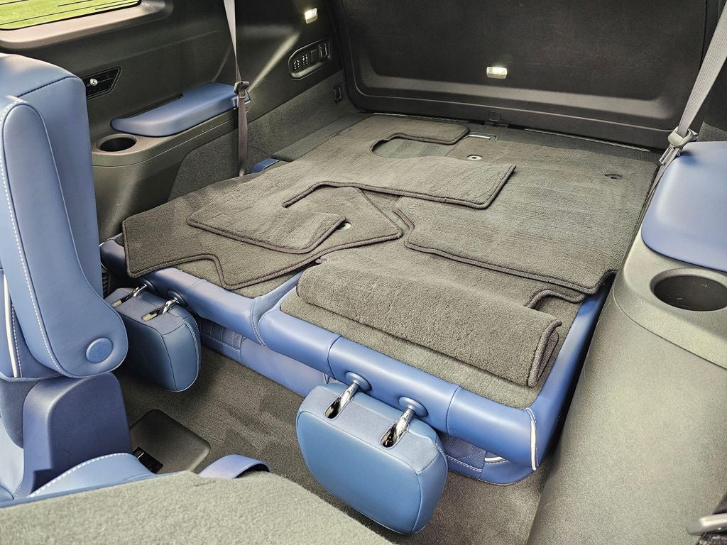 2026 Cadillac VISTIQ Premium Luxury