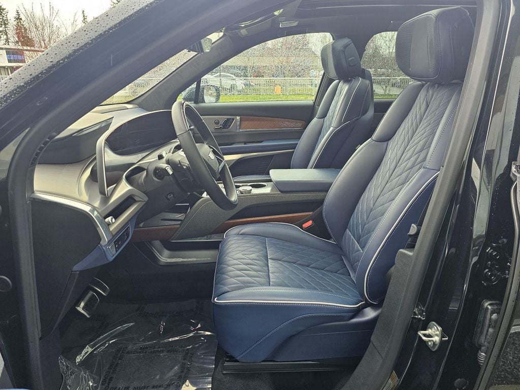 2026 Cadillac VISTIQ Premium Luxury