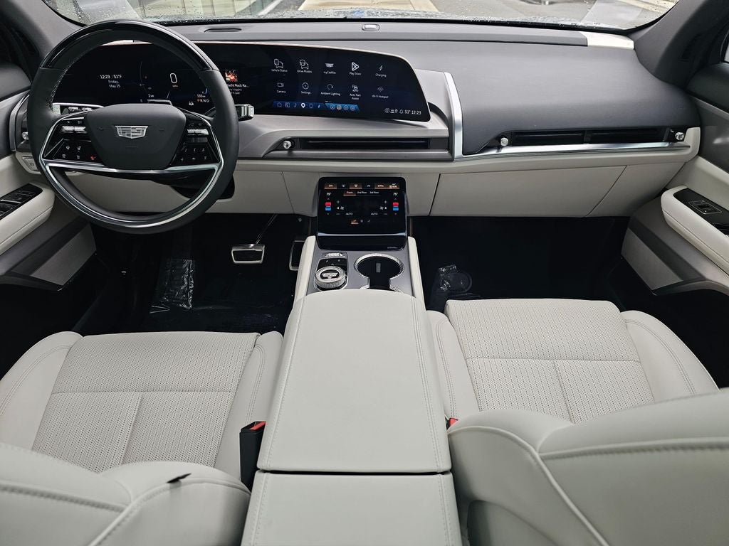 2026 Cadillac VISTIQ Sport