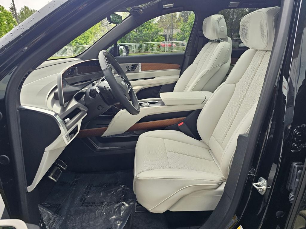 2026 Cadillac VISTIQ Sport