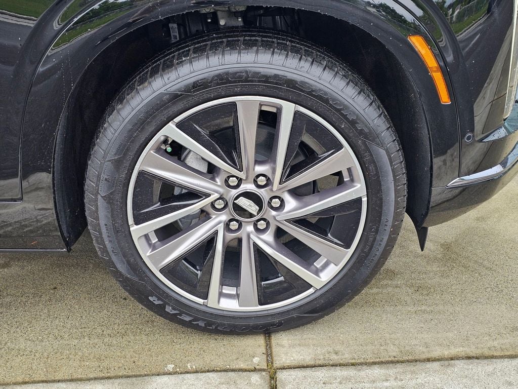 2026 Cadillac VISTIQ Sport