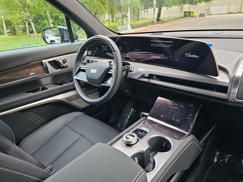 2027 Cadillac VISTIQ Sport